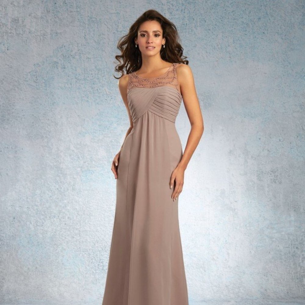 Alfred Angelo 8100L Size 2